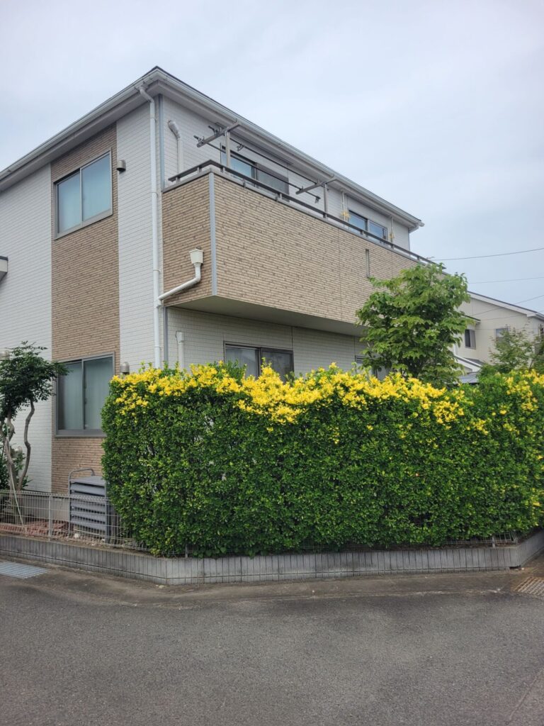 平塚市　外壁塗装工事が完成致しました。